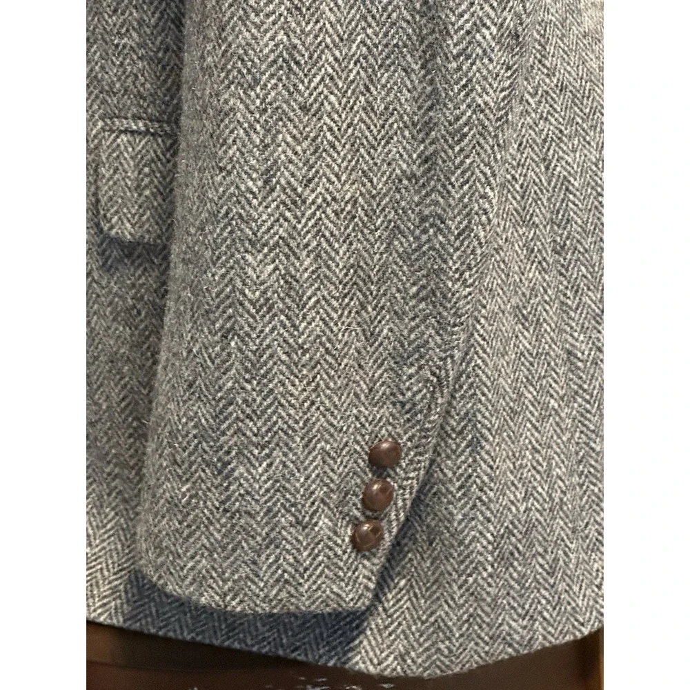 VTG Harris Tweed Hand Woven 100% Scottish Wool Herringbone Jacket Blazer Men 42‎